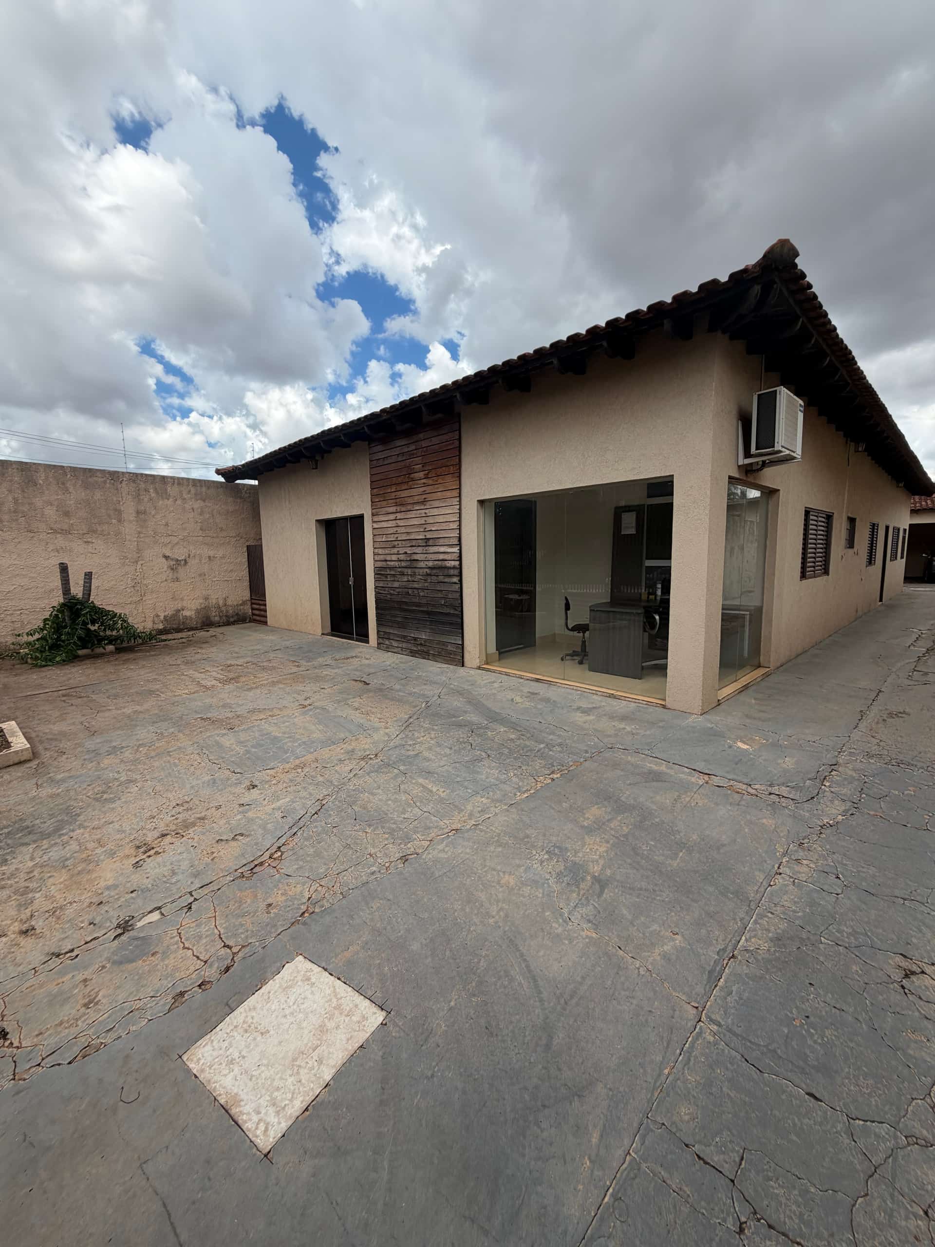 Casa Alugel para comércio ou residencial 